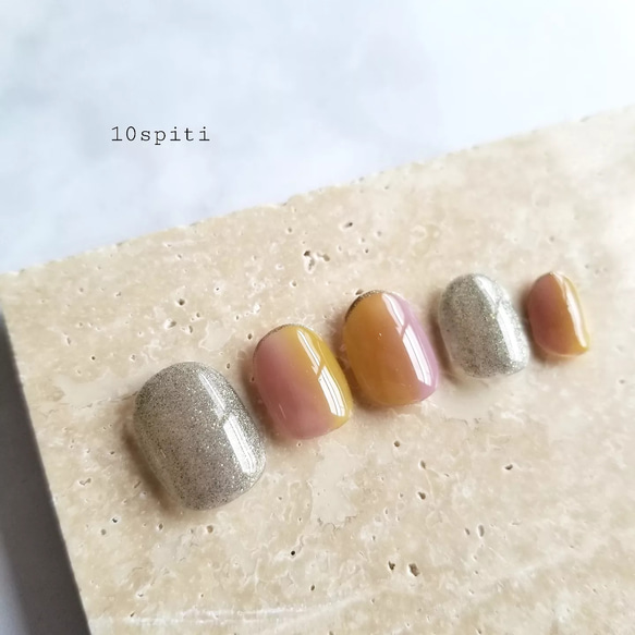 【 magnet nail 】ジューシーカラーとマグネットネイル●両面テープ付●/ネイルチップ/マグネットネイル 2枚目の画像