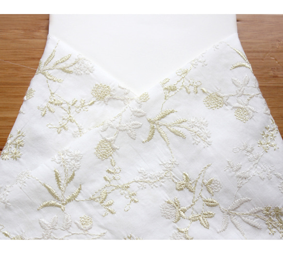 ◇レース半襟・半衿【千日紅】ivory 1枚目の画像