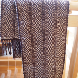 ラムウールの手織りマフラー 6枚目の画像