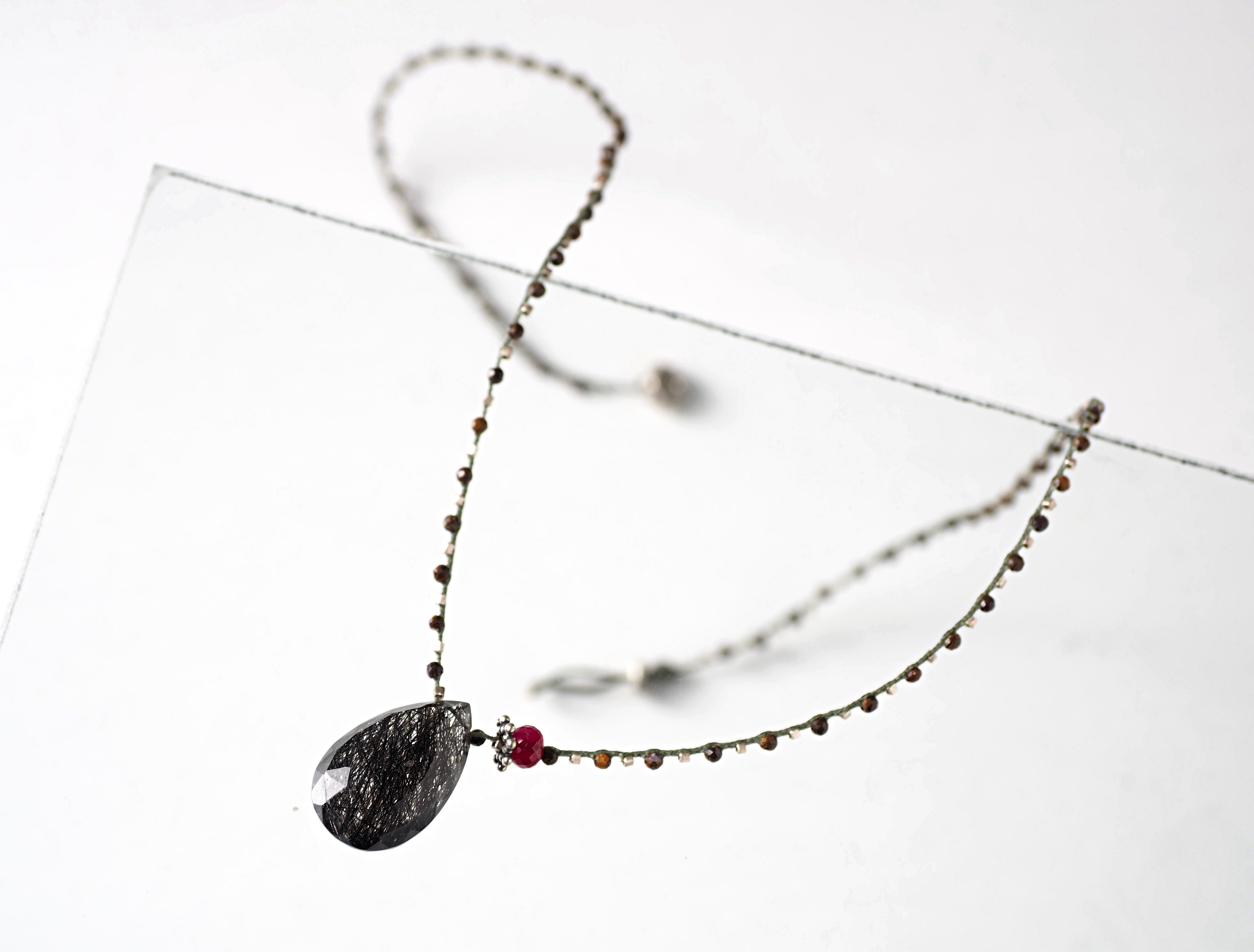 トルマリンクォーツ ルビー 編み込み ペンダント