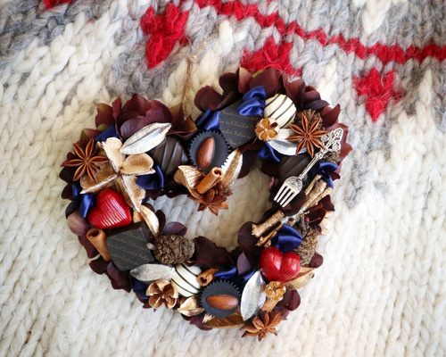 ワークショップに展示♡チョコレート色のダリアのリース ワークショップに展示♡チョコレート色のダリアのリース ダリヤ on X