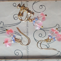 ヴィンテージ　Pinkの小さな蝶々のようなイヤリングまたは14kgfピアス 4枚目の画像