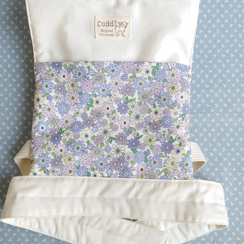 お人形用抱っこ紐 おんぶ紐 ドールキャリア 紫色 小花柄 おもちゃ