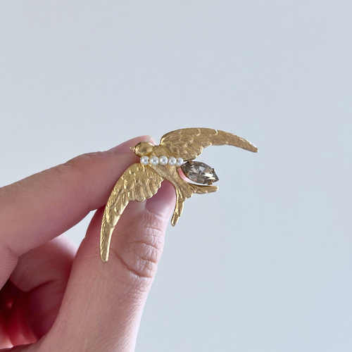 espoir 】幸せを運ぶ真鍮つばめブローチ/真鍮/ヴィンテージ/パール