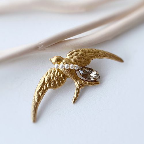 espoir 】幸せを運ぶ真鍮つばめブローチ/真鍮/ヴィンテージ/パール