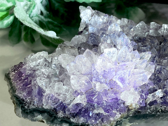 レインボー✨バイカラー　アメジスト　クラスター　原石　紫水晶　ラフストーン 5枚目の画像