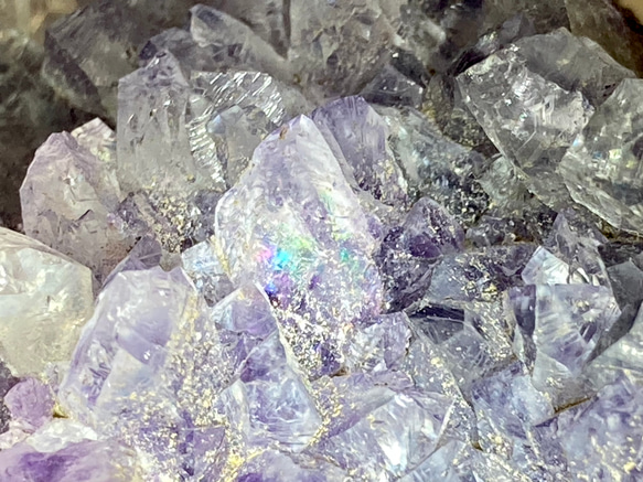レインボー✨バイカラー　アメジスト　クラスター　原石　紫水晶　ラフストーン 4枚目の画像