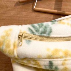 暖かくて柔らかいミモザ柄のフリーストートバッグ 6枚目の画像