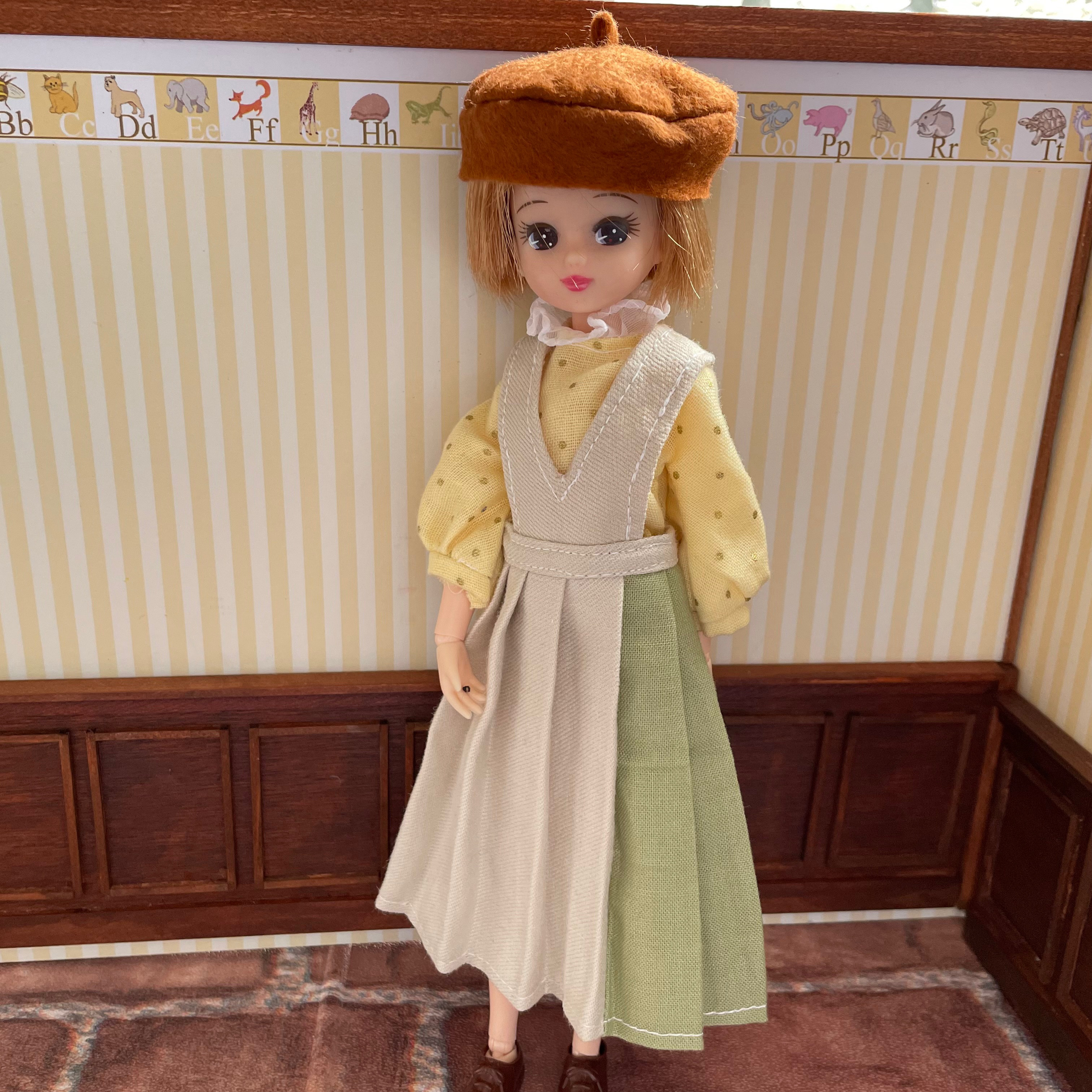 リカちゃんハンドメイド服ブラウスとチュールスカート