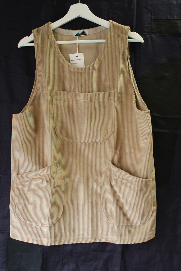 APRON VEST CORDUROY c/# L.beige 被りタイプ コーデュロイ エプロンベスト ライトベージュ 5枚目の画像