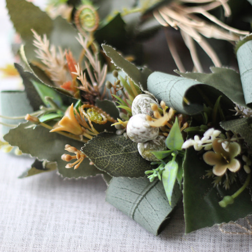 造花】葉っぱちゃんリース リース lille flower〜花とピアス〜 通販  