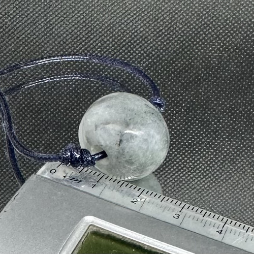 K１８糸魚川青翡翠１０x１２mm四つ爪ペンダント 糸魚川翡翠(青、11.7ct)女神巻き®︎ペンダントトップ | komichi