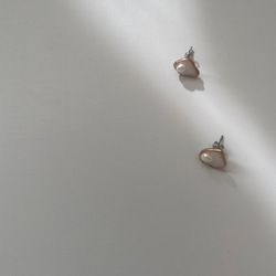 【SALE】牡蠣殻×淡水パール/スタッドピアス/一粒ピアス/オイスターシェル　小粒ピアス 3枚目の画像