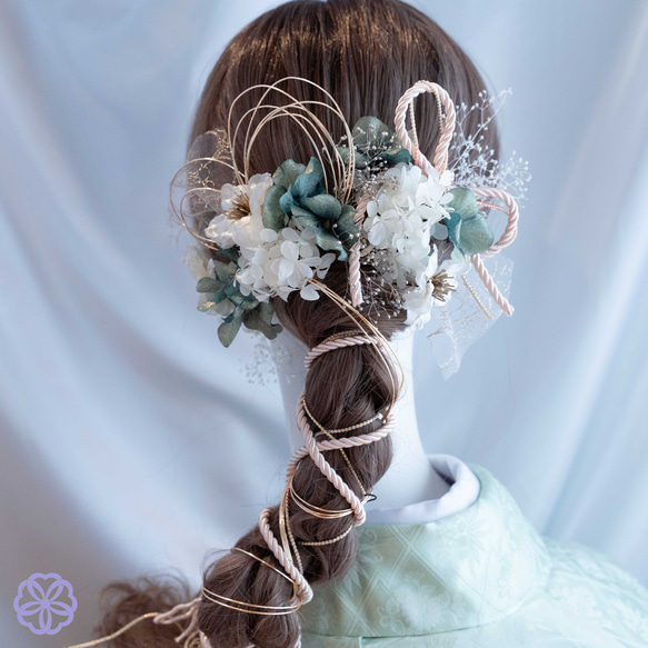 髪飾り グリーン×林檎の花の編みおろしヘアアクセサリー　成人式　卒業式　結婚式　振袖　着物　和装　ヘアアクセサリー　留袖 1枚目の画像