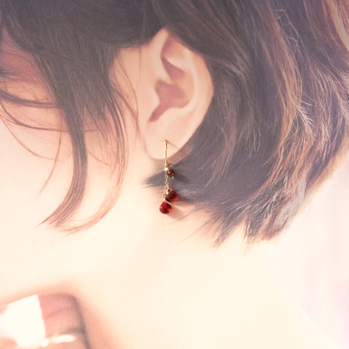 14kgf】ガーネットピアス ピアス（フック・チェーン） ゆるLabo 通販