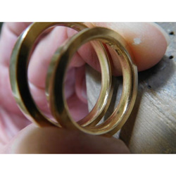 鍛造 結婚指輪 ゴールド 18金 k18 シンプル 甲丸リング 幅3.3mm 光沢仕上げ 13枚目の画像