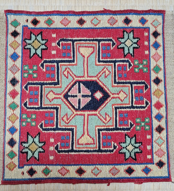 ペルシャ絨毯 ウール100％ミニマット 手作り マルチカラー　約30×28 cm 2枚目の画像