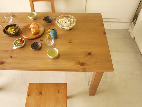 ピーピー様専用　ダイニングテーブル  モミの木家具 3枚目の画像