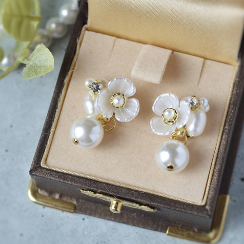 香　アンティークボタン　ジェルボタン　パール　バネ式イヤリング 香様専用 アンティークボタン ジェルボタン パール バネ式イヤリング