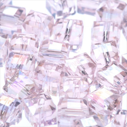 立方體玻璃珠 6mm 30顆 ★AB粉色 ★Square square cut beads (garascutc6) 第3張的照片