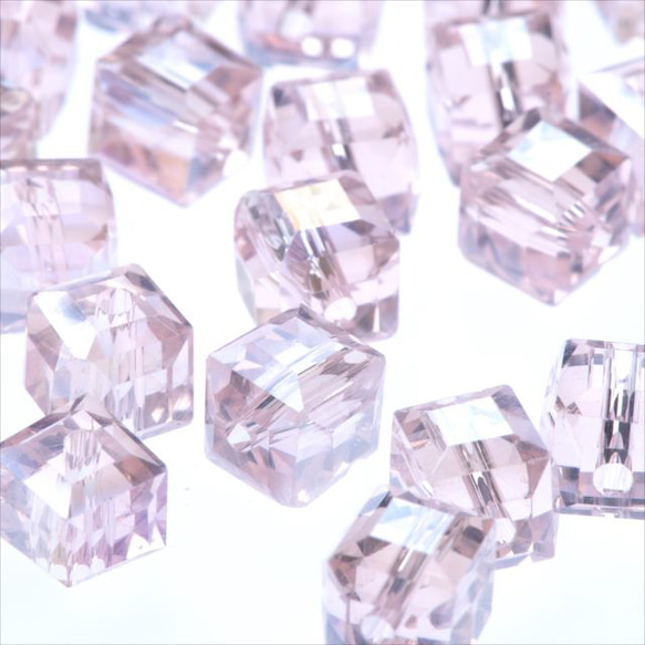 立方體玻璃珠 6mm 30顆 ★AB粉色 ★Square square cut beads (garascutc6) 第2張的照片