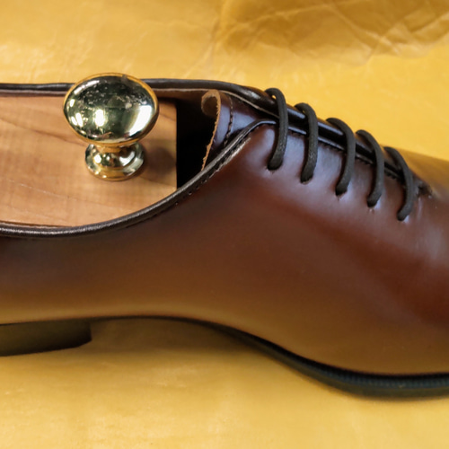 牛革 ビジネスシューズ ホールカット ブラウン シューズ小物 こうじ