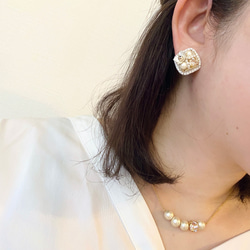 【2件套】白櫻桃珠刺繡耳環（穿孔）&amp;項鍊 第10張的照片