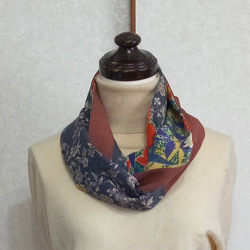 着物リメイク♪いろいろな花模様の正絹着物から作ったおしゃれなスヌード 2枚目の画像
