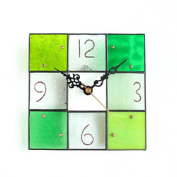 18㎝角・ステンドグラス*掛時計・モザイク18（グリーン系）※受注制作 2枚目の画像