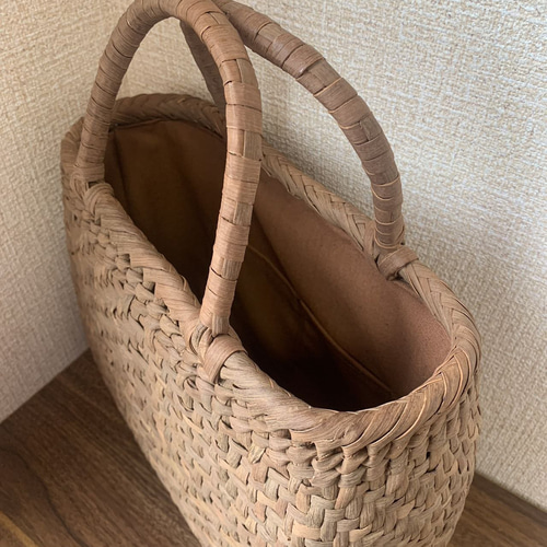 国産山葡萄 山葡萄かごバッグ 手作り 籠バッグ 網代編み 内布 国産山葡萄 山葡萄かごバッグ 手作り 籠バッグ 網代編み 内布