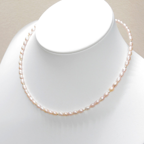 4mm本真珠（淡水パール）のネックレス（フリーサイズ、形状記憶