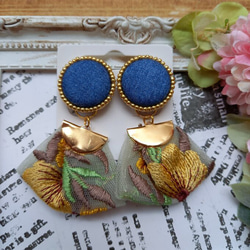 1443 再版*バラの花カメオ*ビーズ刺繍*インド刺繍リボンピアス