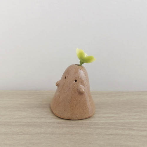陶器のおばけ(小)〔82k〕｜置物 陶芸 陶器 一輪挿し 造花 その他置物