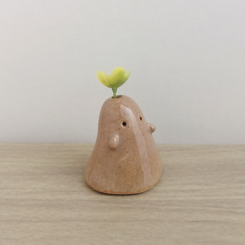 陶器のおばけ(小)〔82k〕｜置物 陶芸 陶器 一輪挿し 造花 その他置物