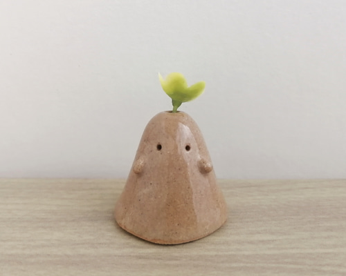 陶器のおばけ(小)〔82k〕｜置物 陶芸 陶器 一輪挿し 造花 その他置物