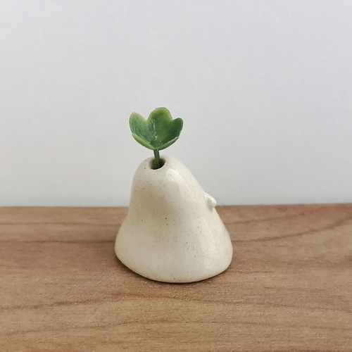 陶器のおばけ(小)〔85s〕｜置物 陶芸 陶器 一輪挿し 造花 その他置物