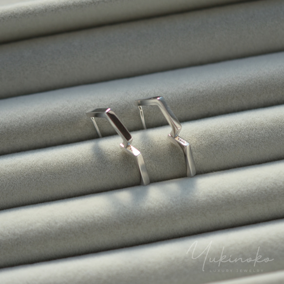 cute*mini pentagon　SILVER925　シルバー　五角形　ミニフープピアス　P048 6枚目の画像