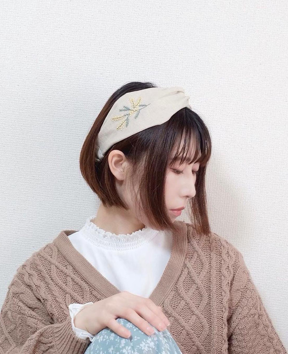 春の訪れを告げる＊ミモザの刺繍ヘアターバン(ヘアバンド)/ハーフ