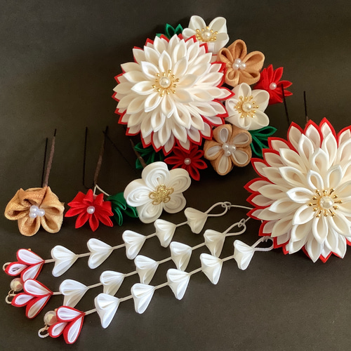 Saki様オーダー品 つまみ細工の髪飾り かんざし 百福堂momofukudou