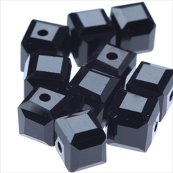 10 顆立方體玻璃珠 8mm ★ 黑色 ★ 方形方形切割珠 (garascutc8) 第2張的照片