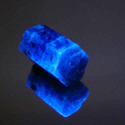 Q808 ☆結晶原石☆【マダガスカル産】 天然アクアマリン 蛍光(@_