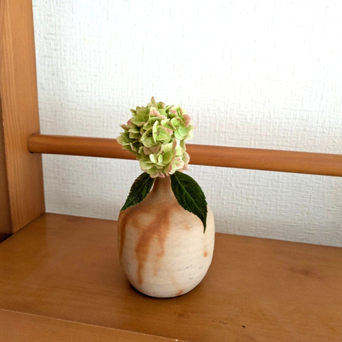 備前焼　花瓶　花器 備前焼 (ビゼンヤキ) プラチナ彩色絵花文花瓶 宮崎祐輔作/【谷鳳