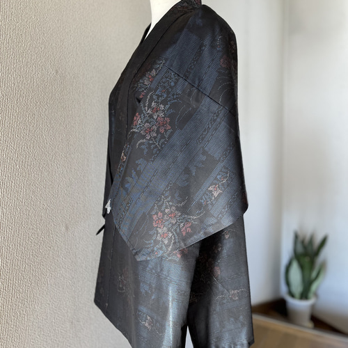 大島紬 着物リメイク 作務衣 桔梗模様織り出し 本場泥大島 大人女子