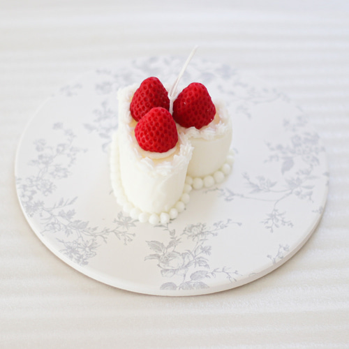 ハートいちごケーキキャンドル キャンドル・キャンドルホルダー