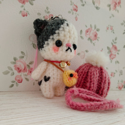 みるきー様専用　冬支度　白×グレー猫　ひよこ　ポシェット　ニット帽　マフラー　毛糸帽 2枚目の画像