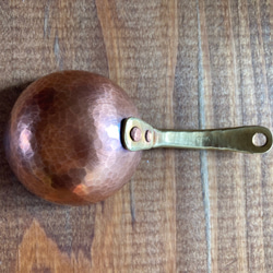 銅のコーヒーメジャースプーン（丸型　取手：真鍮無垢）　※受注品 2枚目の画像
