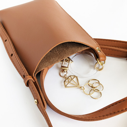 【極美品】エルメス アメリー ポシェット サコッシュ ショルダーバッグ　ブラウン エルメスHermes' アメリー ポシェット サコッシュ ショルダーバッグ