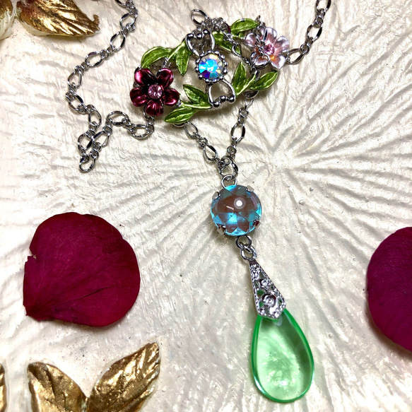 ヴィンテージガラス サフィレットとアイリスガラスのネックレス