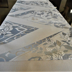 ①縞に花柄・テーブルクロス（約140×200） テーブルクロス Tablestyle