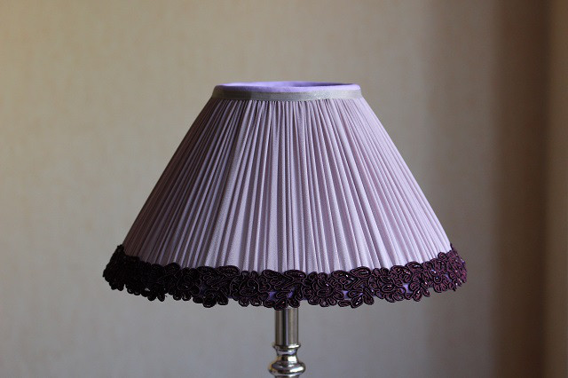 シルクのテーブルランプ用ランプシェード  /  マドゥレンヌ  /  ドーンピンク
